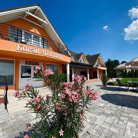 Korall Apartman Балатонфюзфё Экстерьер фото