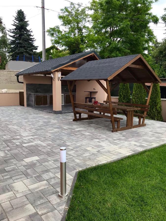 Korall Apartman Балатонфюзфё Экстерьер фото