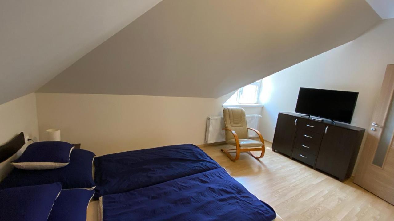 Korall Apartman Балатонфюзфё Экстерьер фото